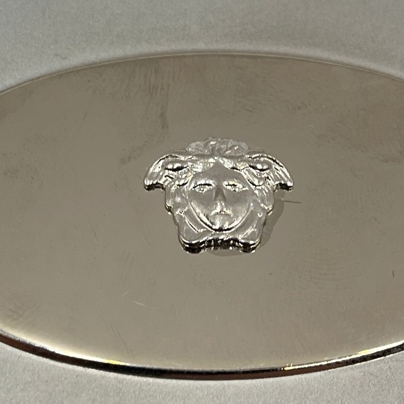 Versace Inspired Medusa Head Business Card Holder Silver Tone Metal - Picture 3 of 9